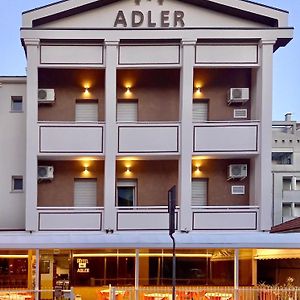 Hotel Adler